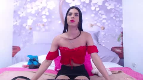 LULU online show from September 18, 8:36 pm