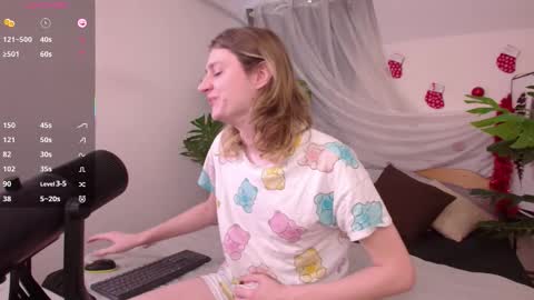 Luna online show from January 7, 1:25 pm