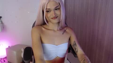 Luna online show from November 29, 5:15 pm