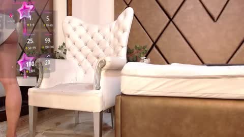lunitadiva online show from January 9, 12:19 pm