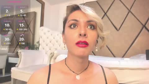 lunitadiva online show from March 1, 1:29 pm