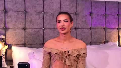 LYA online show from July 17, 8:37 pm