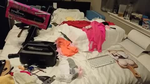 mac1119 online show from November 19, 8:03 am