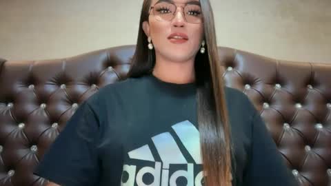Alison Kloss online show from July 2, 3:23 am