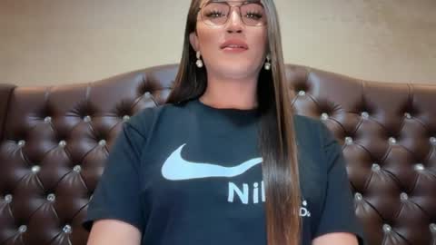 Alison Kloss online show from July 5, 4:19 am