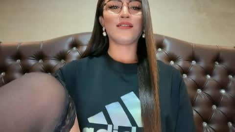 Alison Kloss online show from July 14, 2:05 am