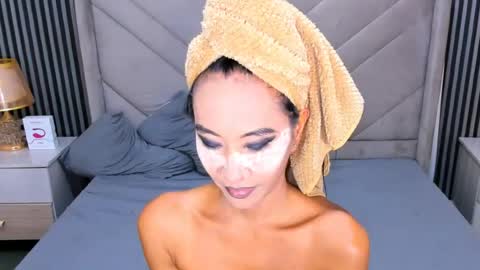 Madison Silva online show from July 26, 7:59 am