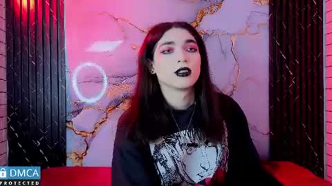 maevekuro online show from June 10, 3:28 am