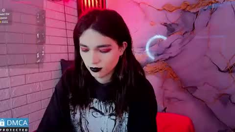 maevekuro online show from June 16, 3:09 am