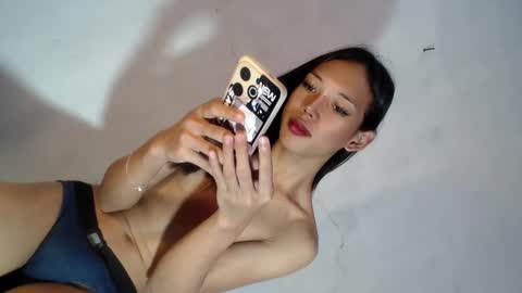 Snapshot of magnifecentcock69_mocah chatting on January 14, 5:08 am Mocah online show from January 14, 5:08 am