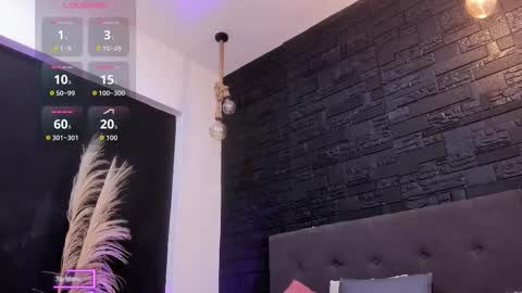 maite_smith69 online show from November 26, 5:32 am