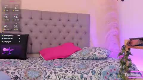 maite_smith69 online show from July 28, 3:21 pm
