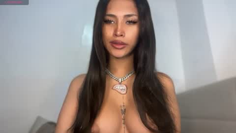 Lei online show from July 29, 3:38 am