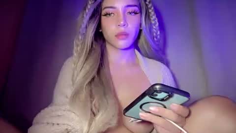 GODDESS SOFFY online show from April 13, 8:40 am