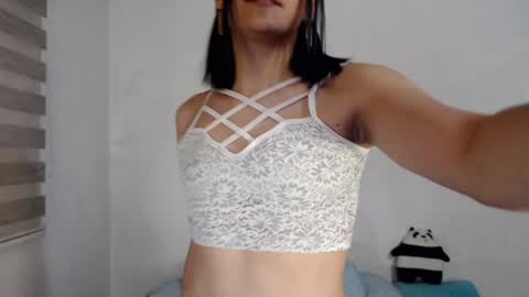Mariapau online show from May 30, 2:04 pm