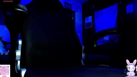   online show from April 28, 2:27 am