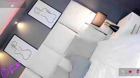 manellyksparklee online show from June 21, 2:09 pm