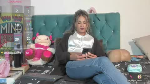 marfilastrom online show from June 11, 2:11 am