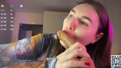 Maria online show from May 3, 5:01 am