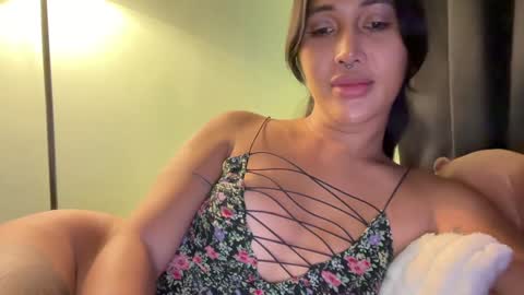 Snapshot of mariafatale_00 chatting on January 8, 3:08 am Maria online show from January 8, 3:08 am