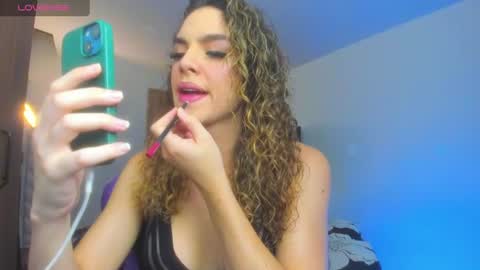 mariiahneedles online show from July 15, 12:04 am