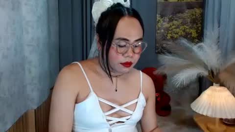 LEAH online show from January 9, 12:48 am