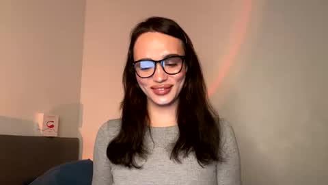 Mary online show from November 13, 7:54 pm