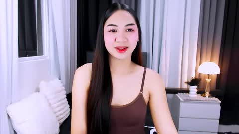 maxie greyson online show from December 16, 6:18 am