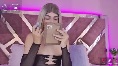 Maxi Rogers online show from June 5, 10:32 am