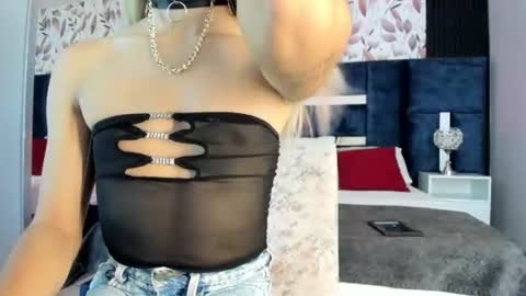 Maxi Rogers online show from June 12, 11:31 am