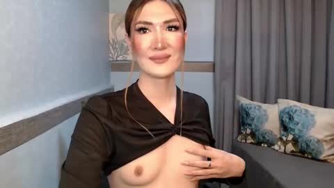 Megan online show from April 16, 8:09 pm