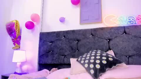 meghan_candy online show from June 11, 12:32 am