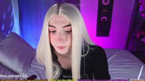 Melissa or abbreviated Mel or Lis online show from June 15, 9:22 am