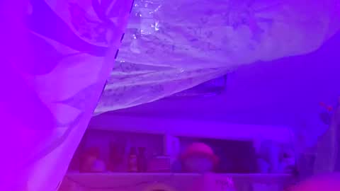 Snapshot of merelyalover chatting on March 12, 3:40 pm gurlnips online show from March 12, 3:40 pm