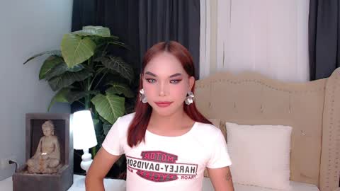 myka online show from April 8, 11:55 am