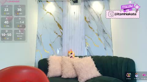 Mhia Kate online show from February 3, 12:10 pm