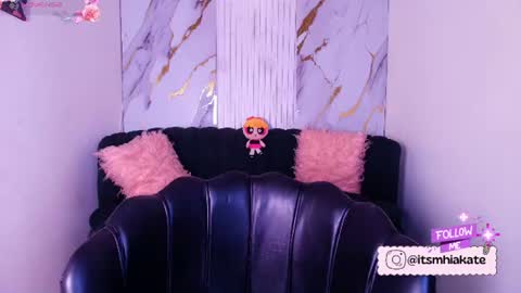 Mhia Kate online show from June 17, 12:17 pm