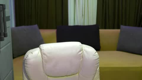 micabigger4u online show from July 10, 12:31 pm