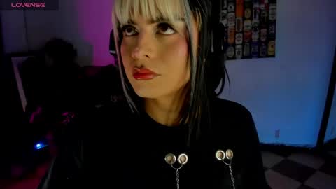 MIHAA-ADAMS online show from June 8, 4:34 am
