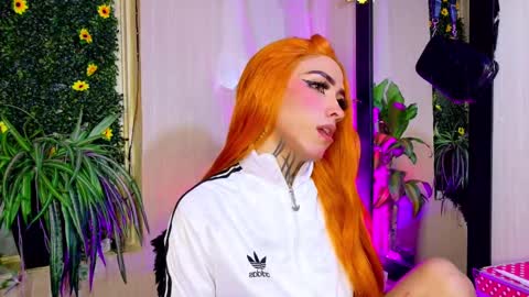 mikaelarangel online show from October 7, 3:51 am