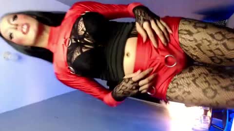 Mistress MikeyAlawi online show from April 16, 7:03 pm