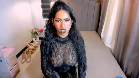 MARIANE online show from April 14, 1:38 pm