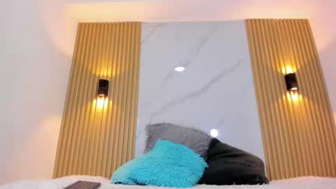 miss_emilystar online show from July 9, 7:40 pm