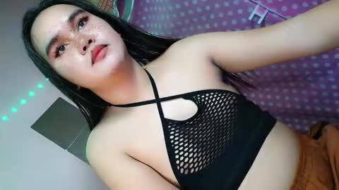 miss_horny139736 online show from April 1, 6:37 am