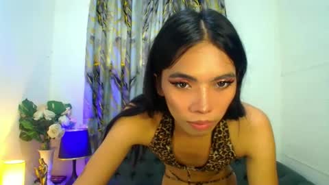 julie online show from February 23, 6:49 am