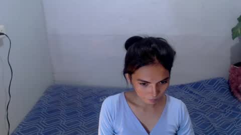 julie online show from June 21, 10:51 am