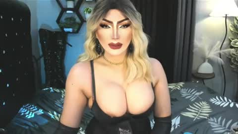 PRIESTESS CHANNEL online show from June 17, 9:16 pm