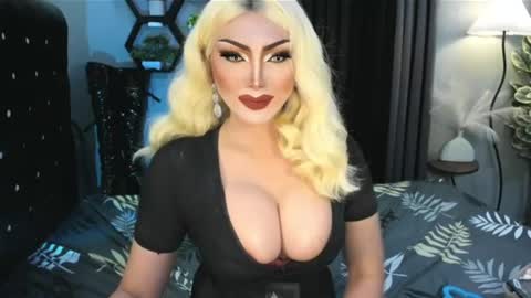 PRIESTESS CHANNEL online show from June 18, 6:56 pm