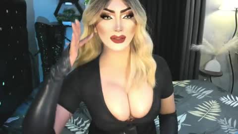 PRIESTESS CHANNEL online show from July 24, 12:26 pm