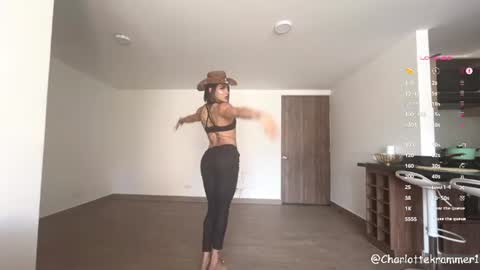 Charlotte independent model online show from July 28, 7:39 pm